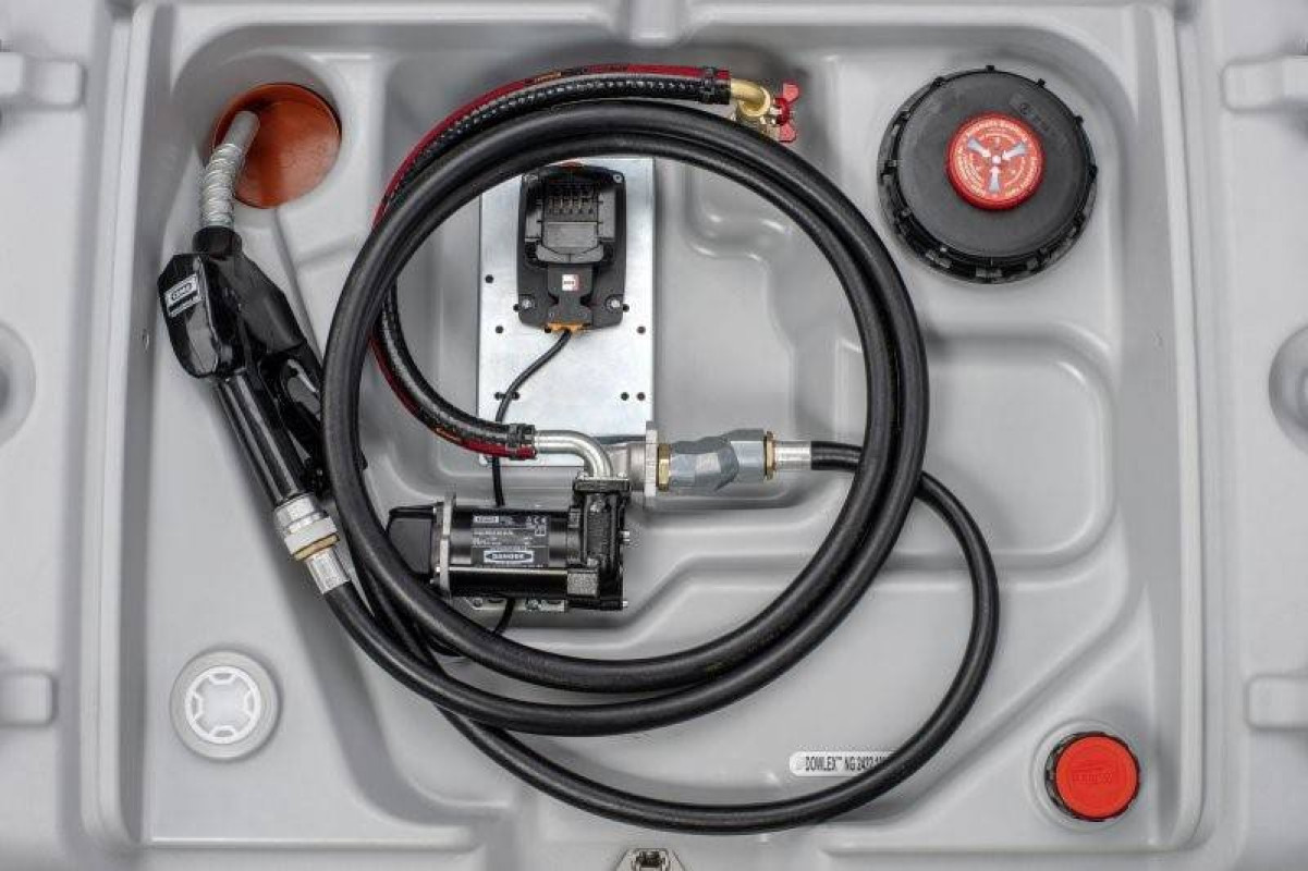 Rezervor motorina mobil TT Easy 470L cu pompa Cematic 3000/18 40l/min CEMO